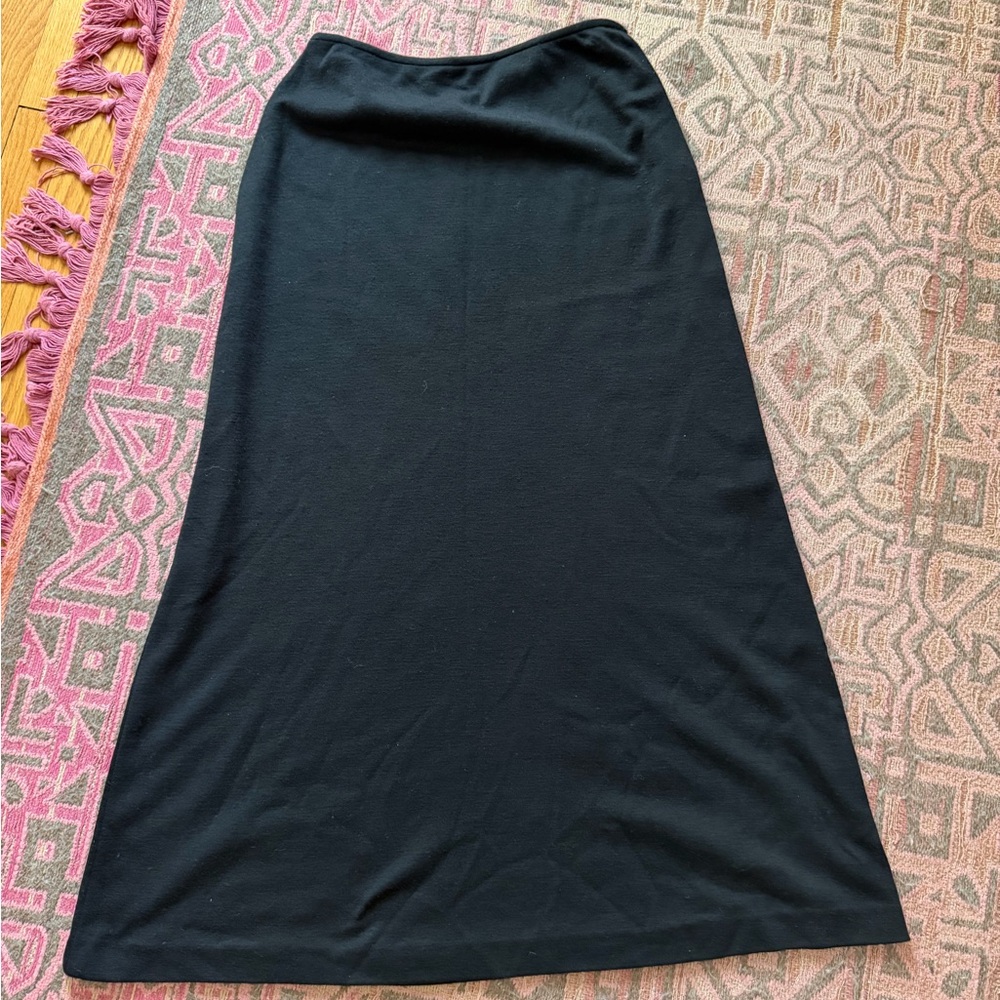 Ellen Tracy Classic Black A-Line Skirt